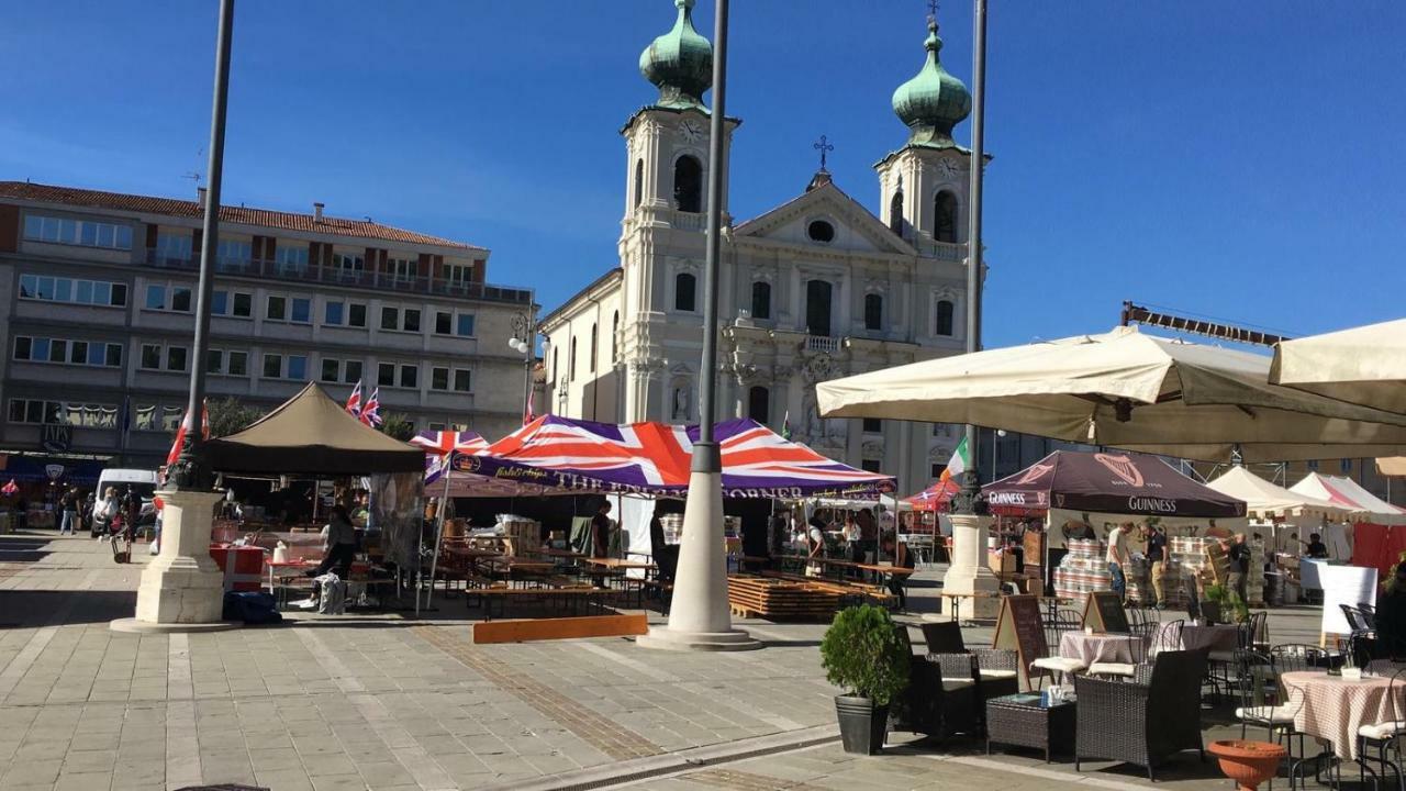 Apartament Victory Gorycja Zewnętrze zdjęcie